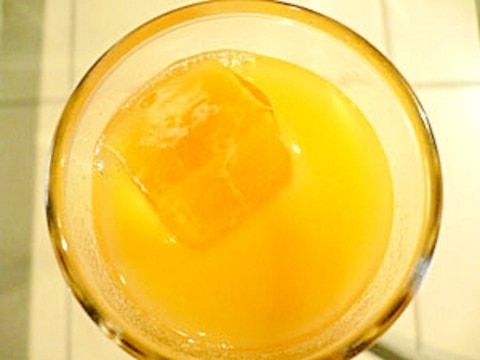 簡単★オレンジとパイナップルのミックスジュース